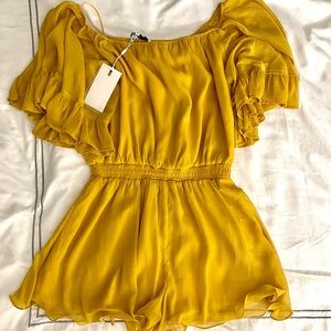 VICI collection Mustard Romper NWT